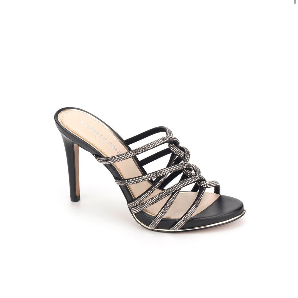 Kenneth Cole New York Brooke 95 Twist Jewel
Dress Sandals - Size 7.5